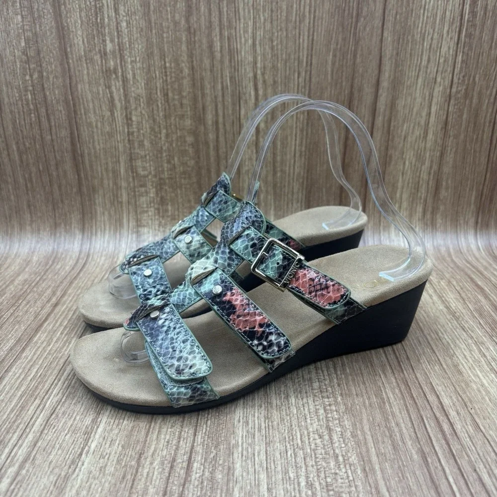 Vionic Wedge Sandals Multi‎ Snakeskin Women Size 6 Adjustable Straps Orthaheel
